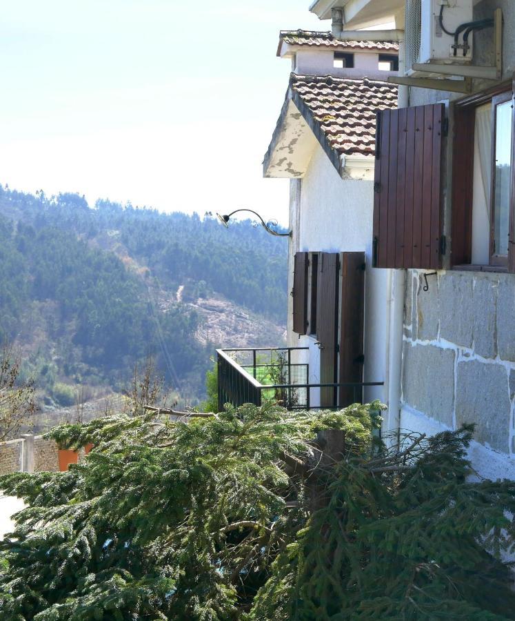 Casa Do Abeto Villa Carvalhosa Bagian luar foto